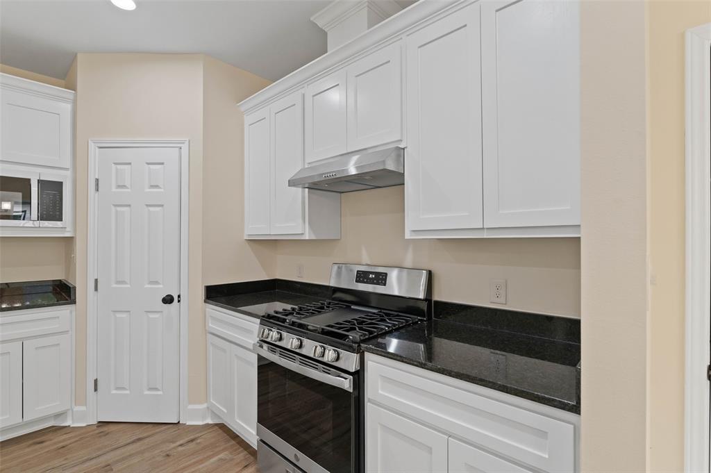 1522 Harris Street Gainesville, TX 76240 - Photo 15 of 24