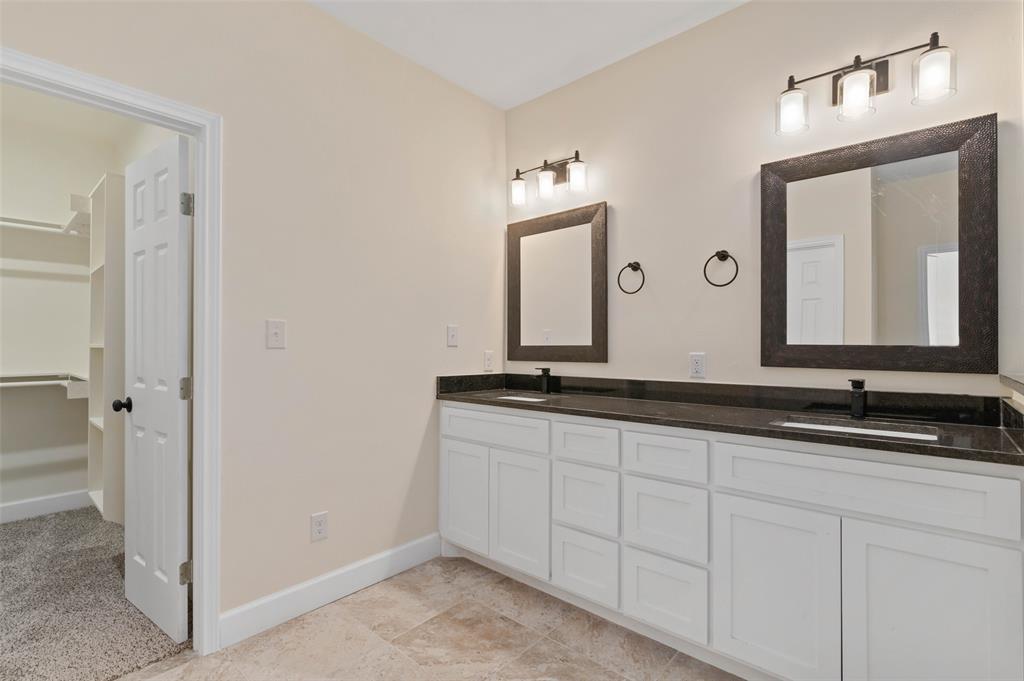 1522 Harris Street Gainesville, TX 76240 - Photo 19 of 24