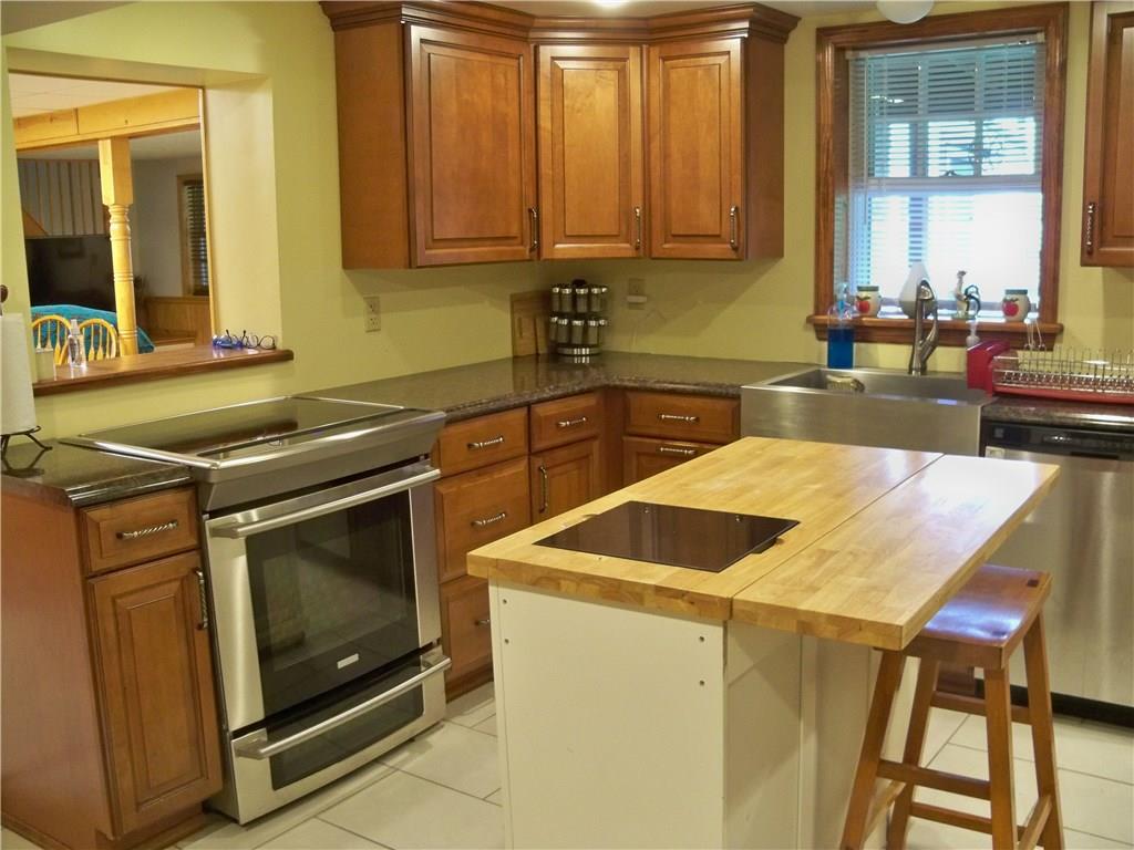 115 Staff Road Slippery Rock, PA 16057 - Photo 8 of 17