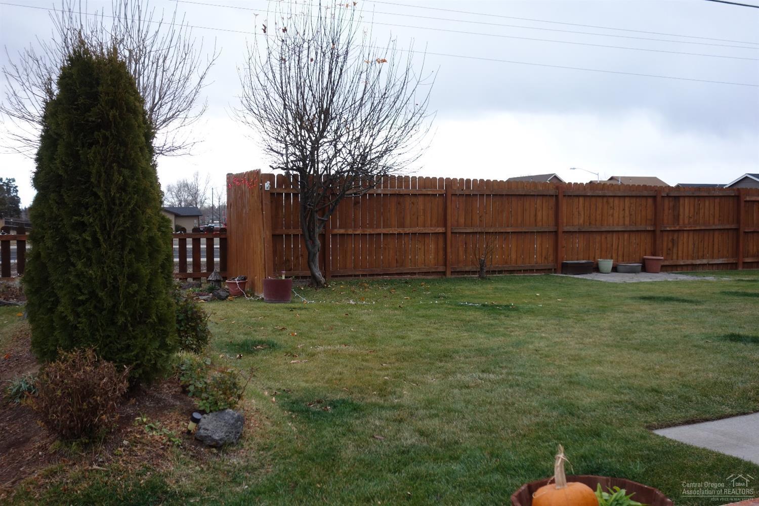 1480 Southwest 27th Street Redmond, OR 97756 - Photo 7 of 12 Additional Photo