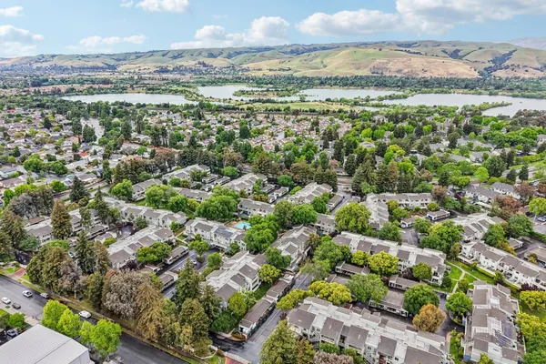 $438,880 | 3674 Oakwood Terrace, Unit 203, Fremont, CA 94536