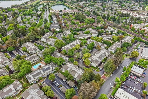 $438,880 | 3674 Oakwood Terrace, Unit 203, Fremont, CA 94536