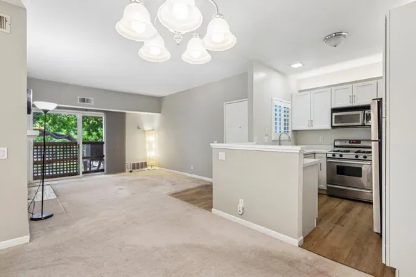 $438,880 | 3674 Oakwood Terrace, Unit 203, Fremont, CA 94536
