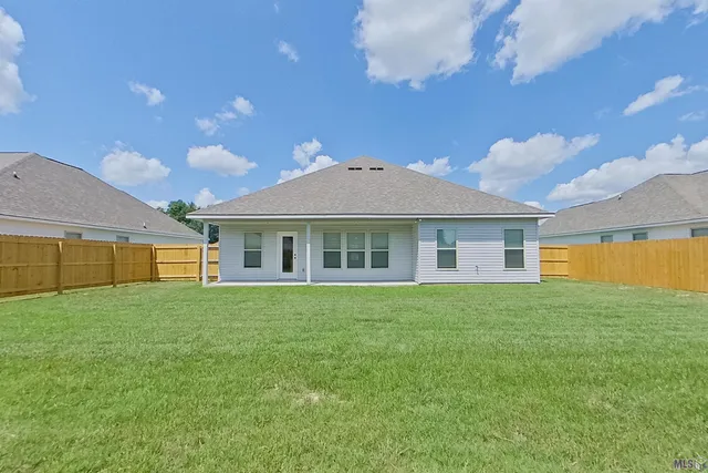 $1,740 | 108 Rainfall Lane, Carencro, LA 70520
