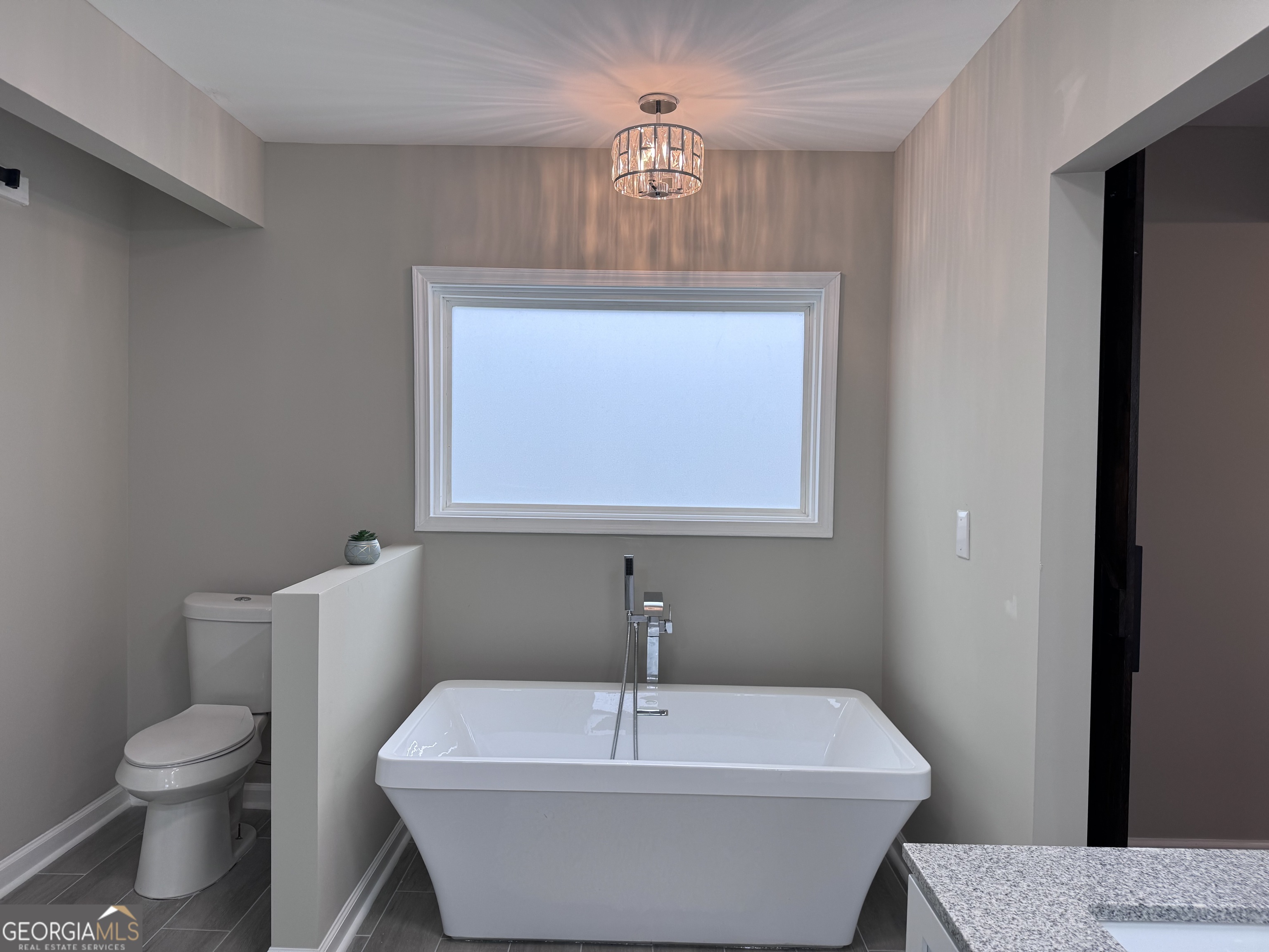 1740 Emerald Avenue Southwest Atlanta, GA 30310 - Photo 13 of 25