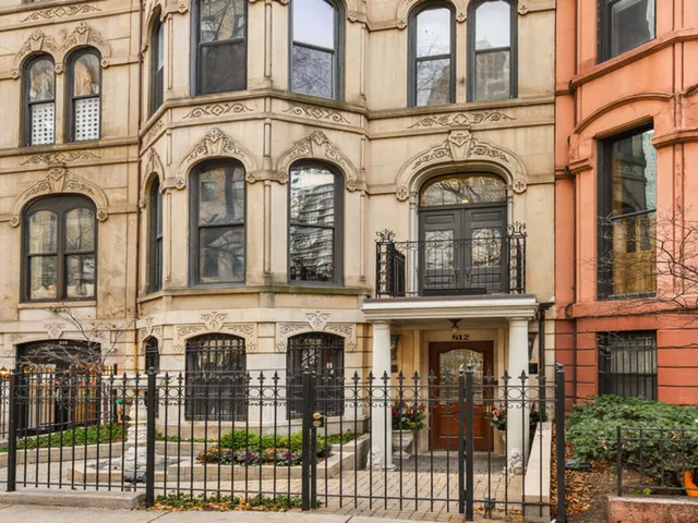 $3,950,000 | 812 North Dearborn Street, Chicago, IL 60610