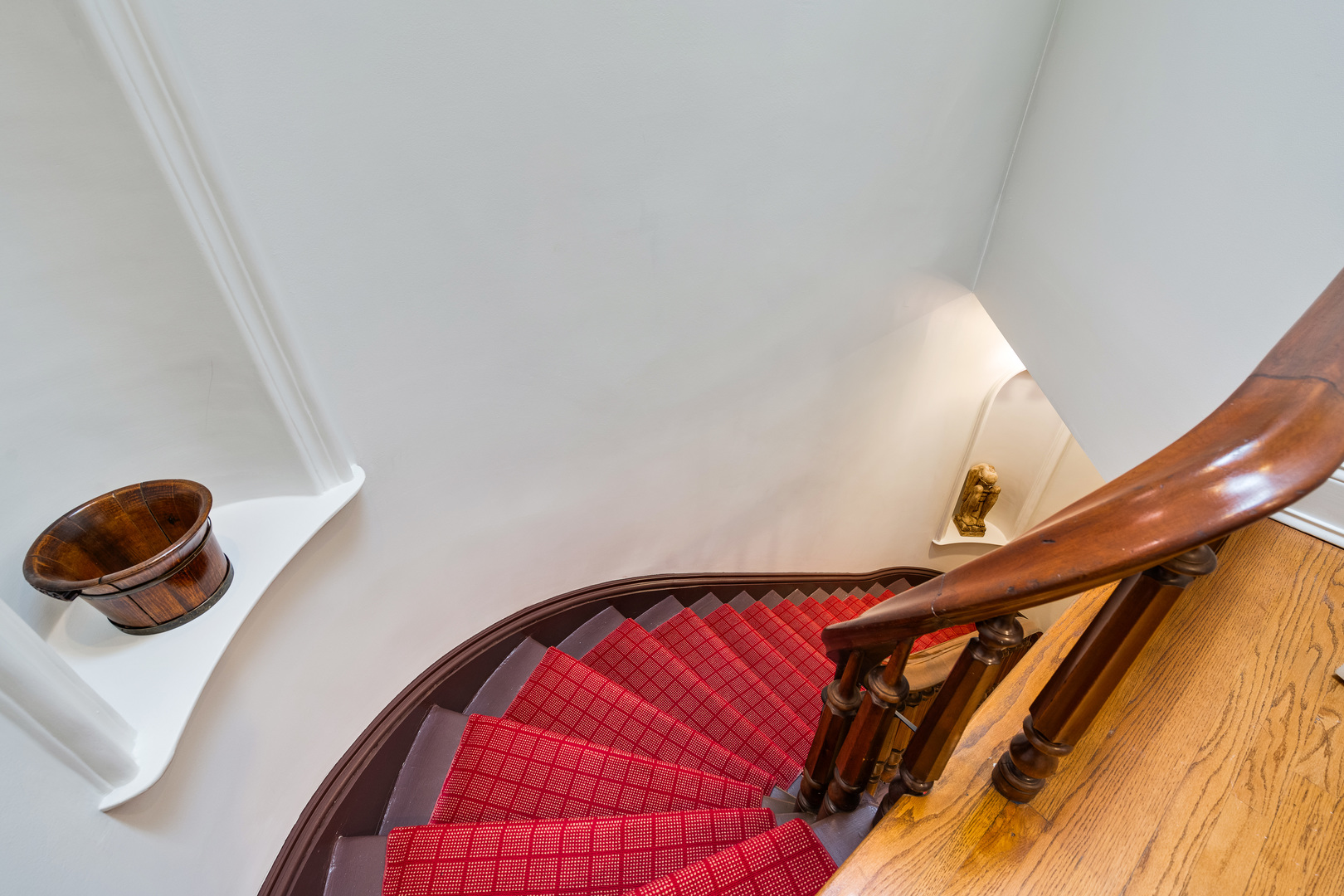 812 North Dearborn Street Chicago, IL 60610 - Photo 21 of 25