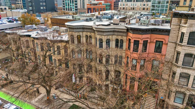 $3,950,000 | 812 North Dearborn Street, Chicago, IL 60610