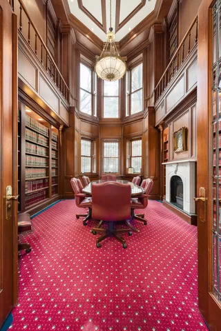 $3,950,000 | 812 North Dearborn Street, Chicago, IL 60610