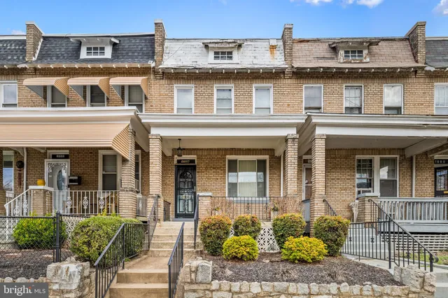 $760,000 | 1734 A Street Southeast, Washington, DC 20003