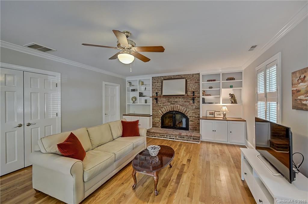 1721 Sterling Road Charlotte, NC 28209 - Photo 12 of 19 Gallery Image 12