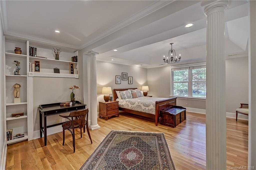 1721 Sterling Road Charlotte, NC 28209 - Photo 13 of 19 Gallery Image 13