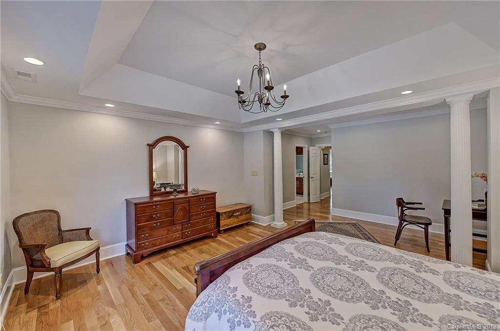 1721 Sterling Road Charlotte, NC 28209 - Photo 14 of 19 Gallery Image 14