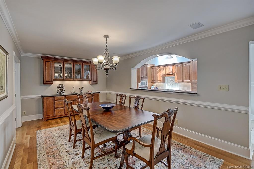 1721 Sterling Road Charlotte, NC 28209 - Photo 6 of 19 Gallery Image 6