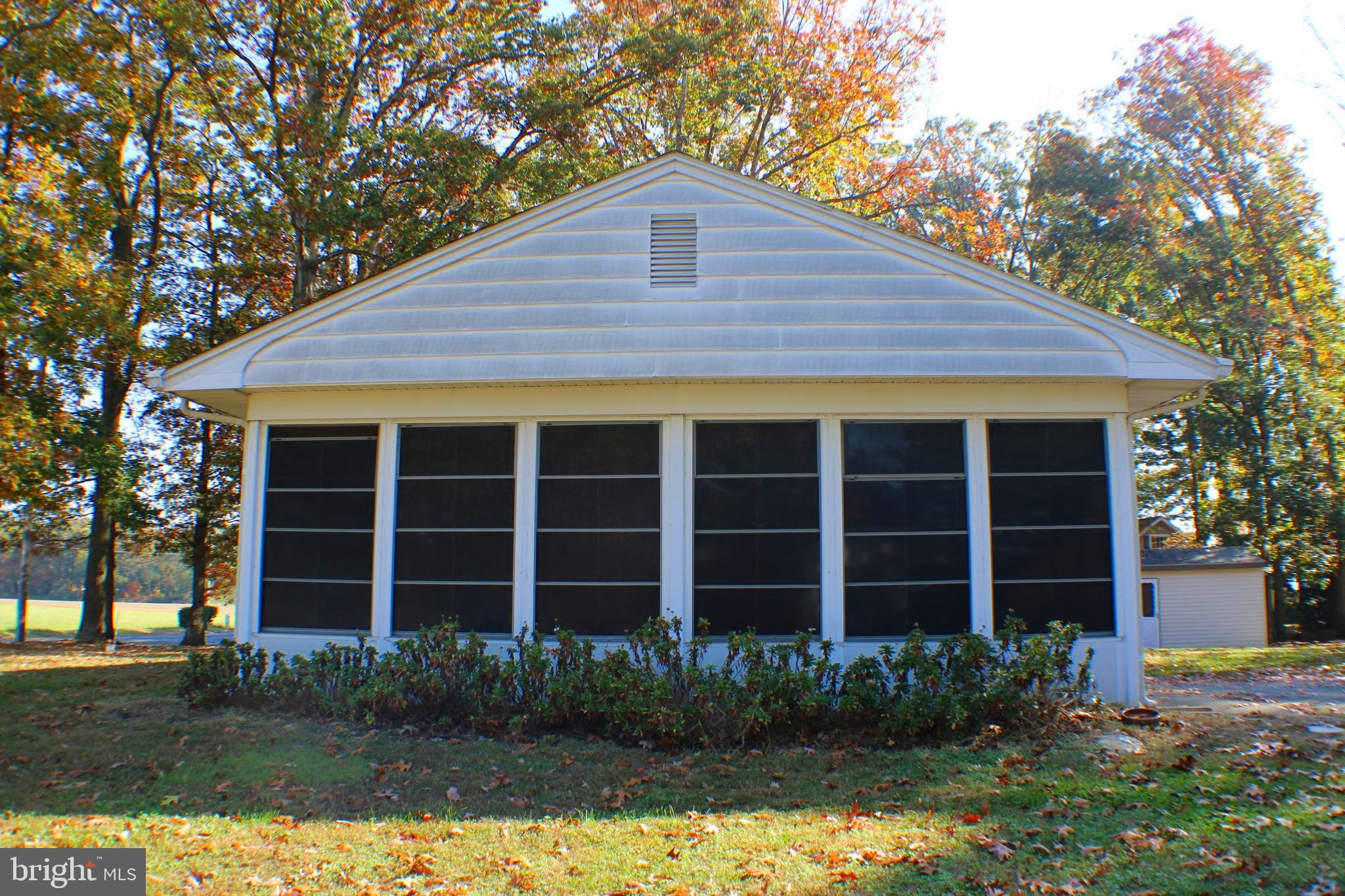 4427 Enm Rhodesdale Road Hurlock, MD 21643 - Photo 3 of 22