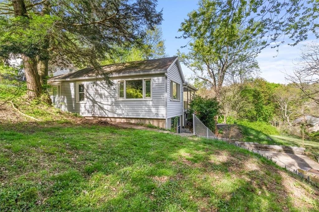 526 Thompson Run Road Pittsburgh, PA 15237 - Photo 24 of 25 Gallery Image 24