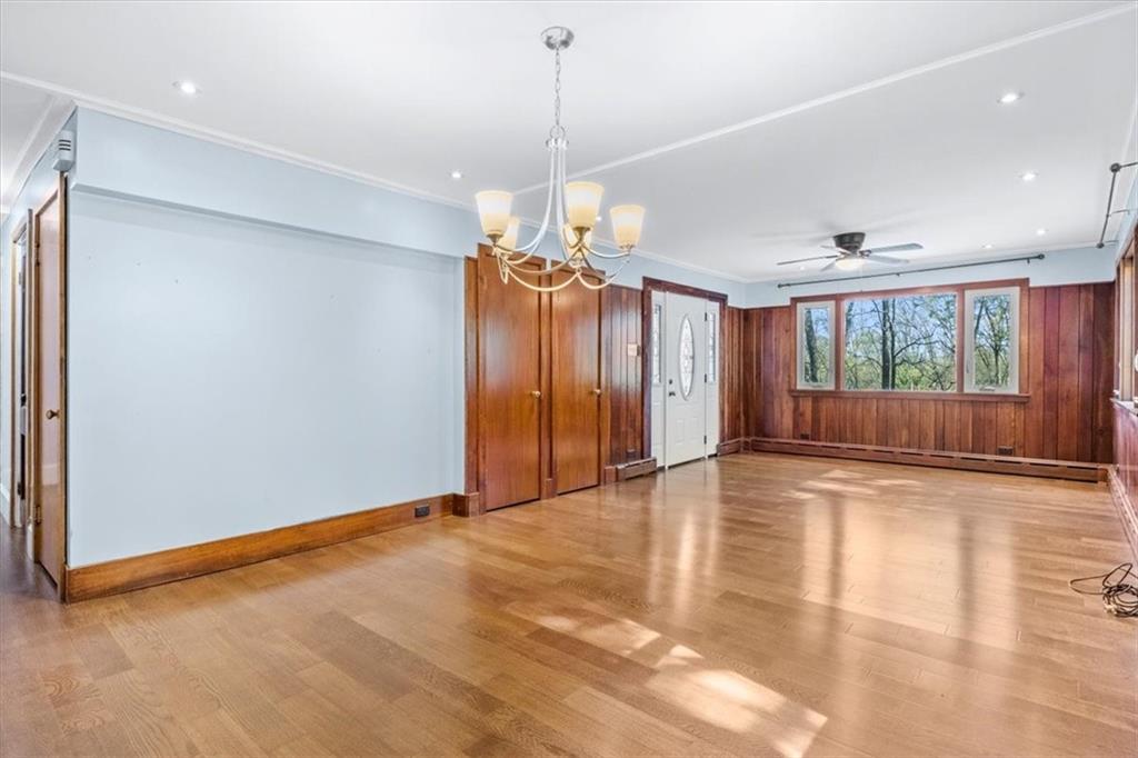 526 Thompson Run Road Pittsburgh, PA 15237 - Photo 8 of 25 Gallery Image 8