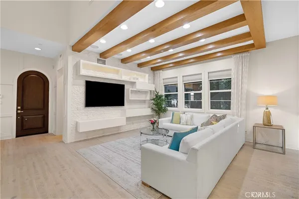 $6,800 | 158 Pinnacle Drive, Lake Forest, CA 92630