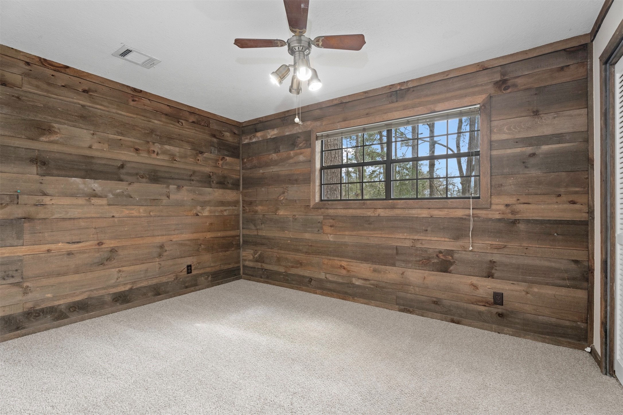 2322 Shadow Glen Lane Spring, TX 77386 - Photo 29 of 48 Spacious secondary bedroom #2 located on the 2nd floor.