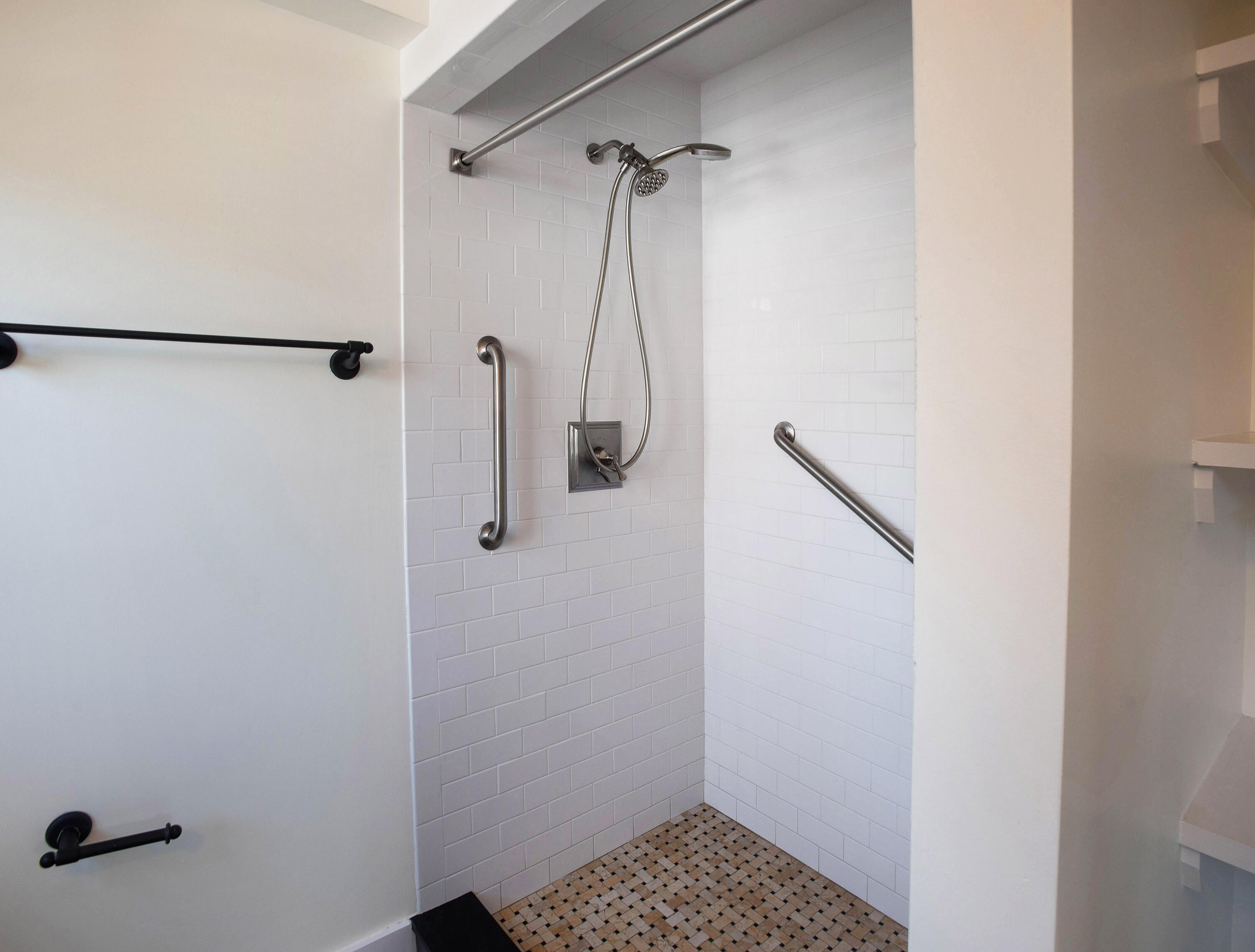 64 Sunrise Avenue New Canaan, CT 06840 - Photo 19 of 22 a bathroom with a shower