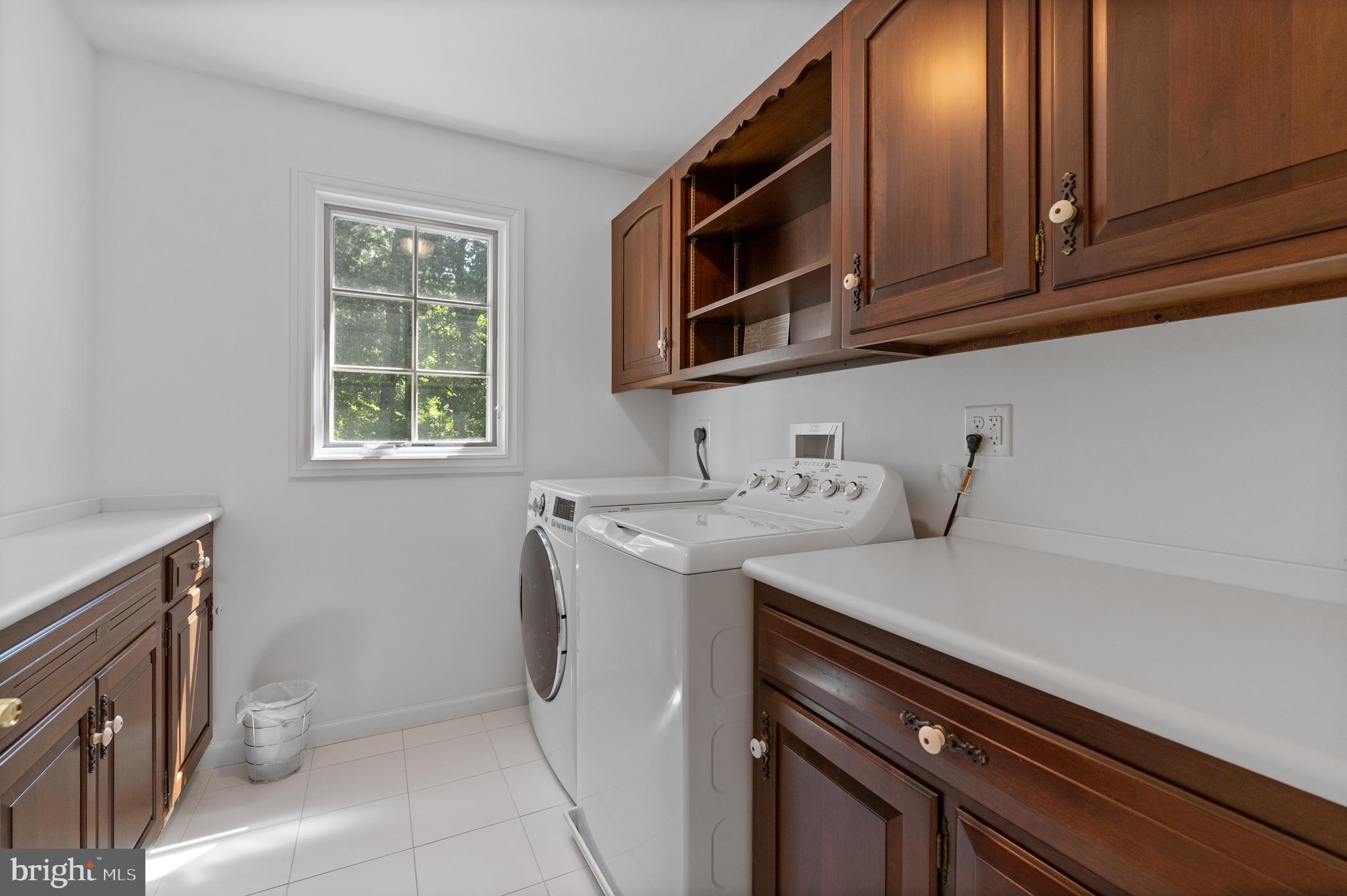 301 Valley Place Wayne, PA 19087 - Photo 31 of 40 Laundry Room
