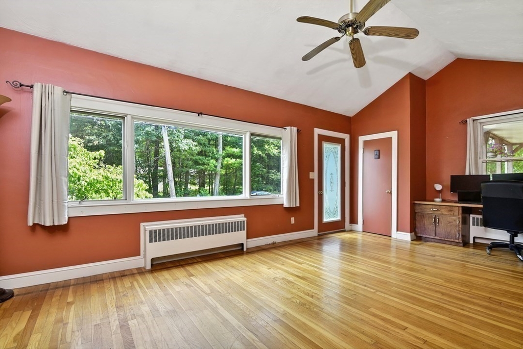 85 Maple Street Bellingham, MA 02019 - Photo 17 of 28 Gallery Image 17