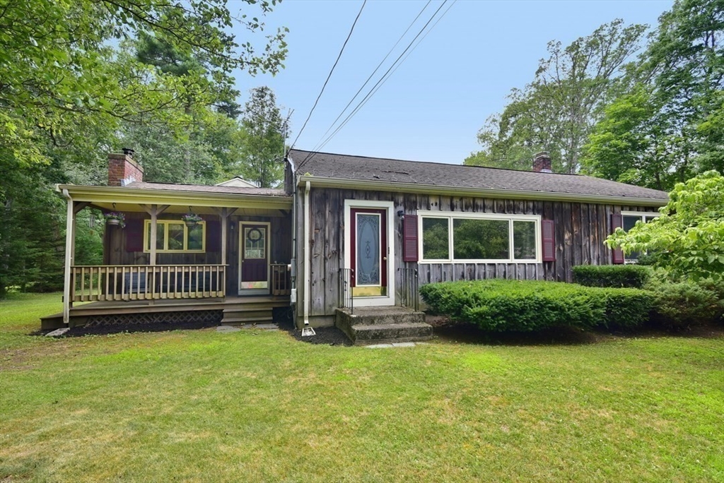 85 Maple Street Bellingham, MA 02019 - Photo 2 of 28 Gallery Image 2