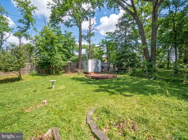 $980,000 | 11913 Hunters Lane, Rockville, MD 20852