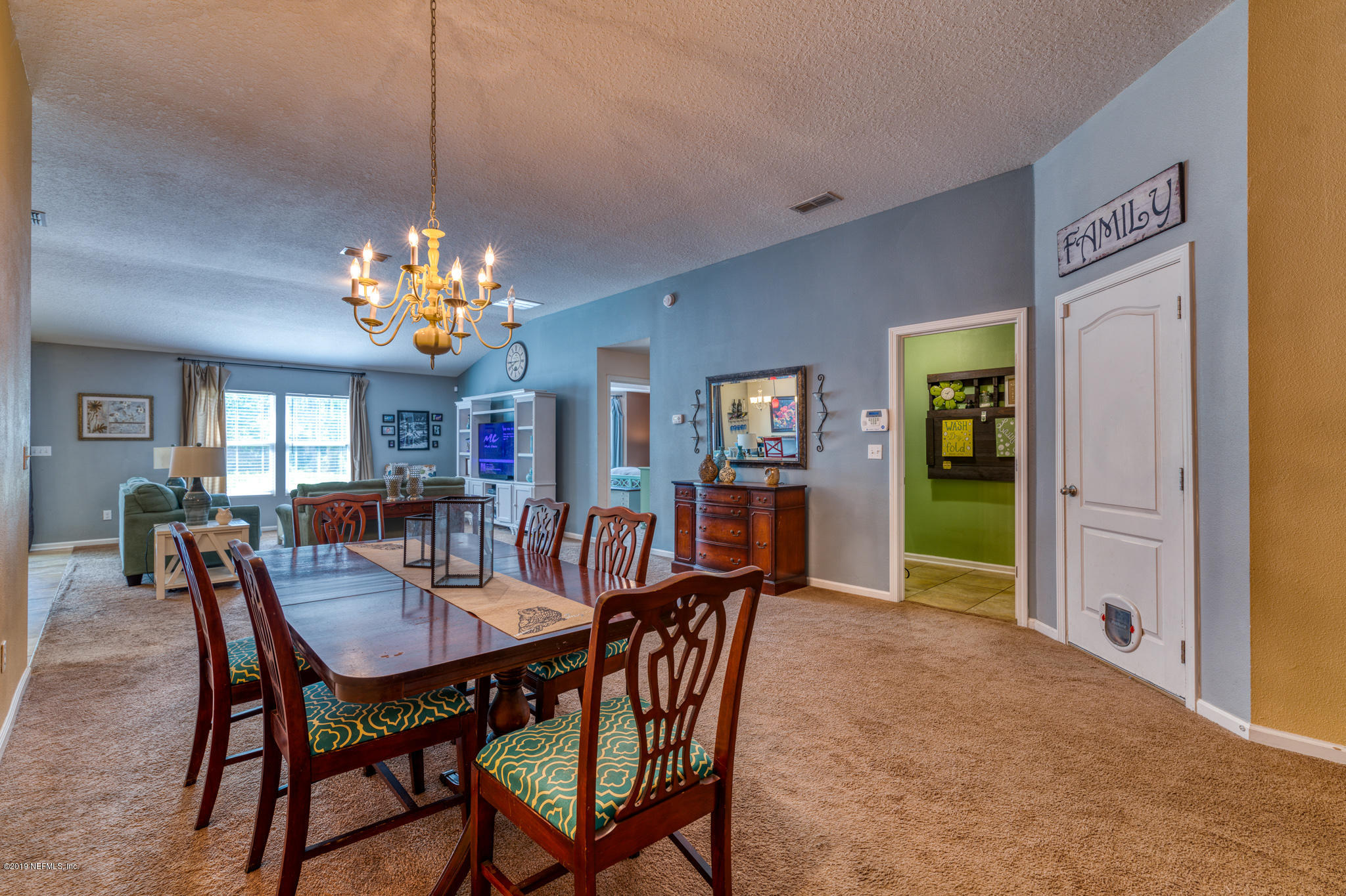 15644 Tisons Bluff Road Jacksonville, FL 32218 - Photo 11 of 25 15644 Tisons Bluff Rd Dining Room 2