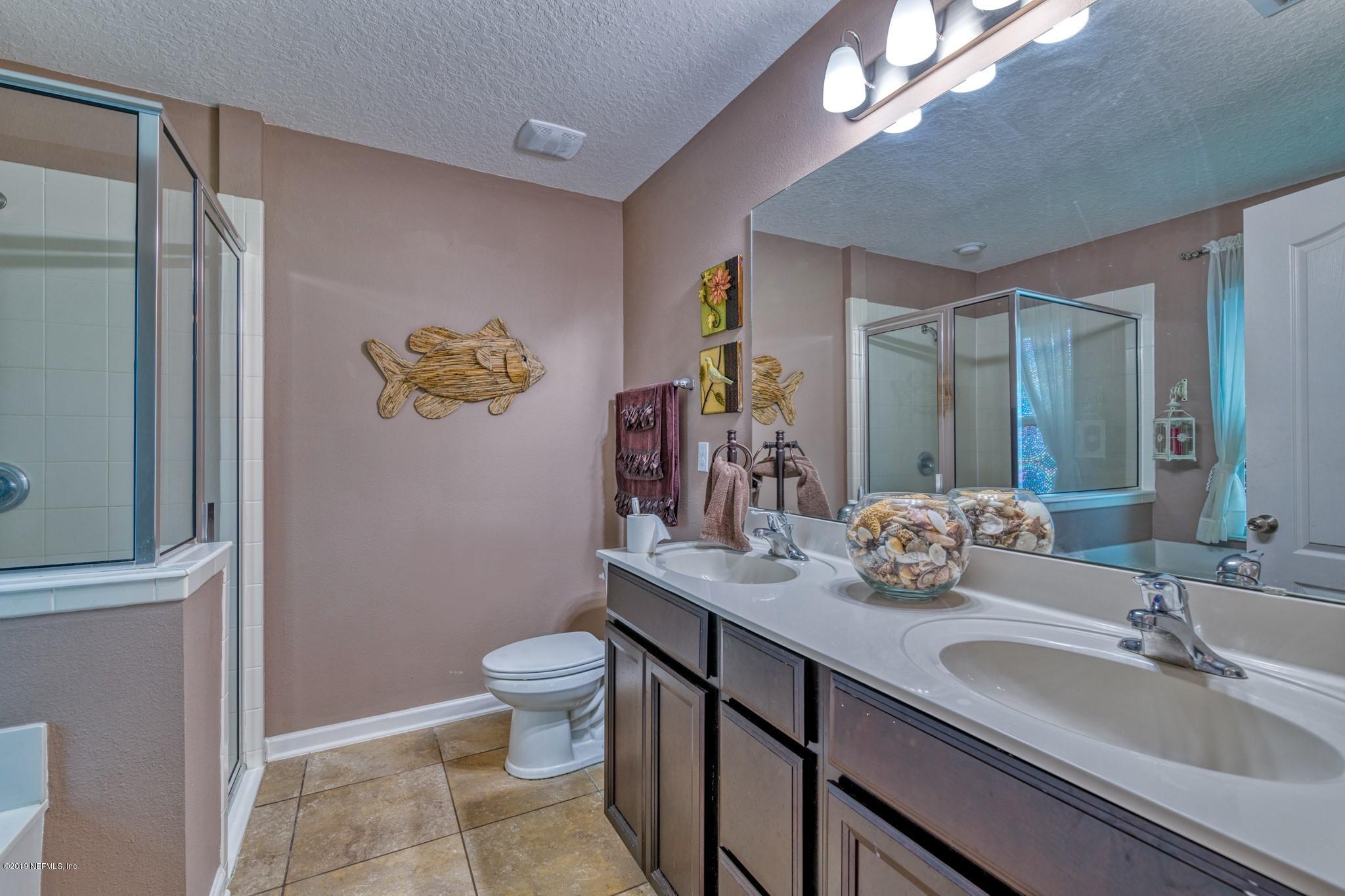 15644 Tisons Bluff Road Jacksonville, FL 32218 - Photo 6 of 25 15644 Tisons Bluff Rd Master Bath