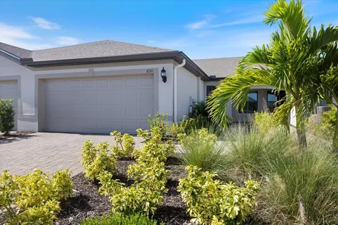 $420,000 | 6511 Silverstar Drive, Sarasota, FL 34240