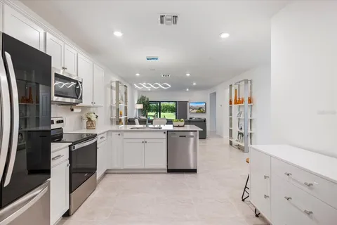 $420,000 | 6511 Silverstar Drive, Sarasota, FL 34240