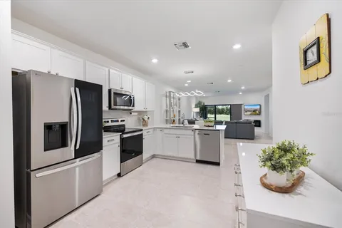 $420,000 | 6511 Silverstar Drive, Sarasota, FL 34240