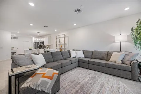 $420,000 | 6511 Silverstar Drive, Sarasota, FL 34240