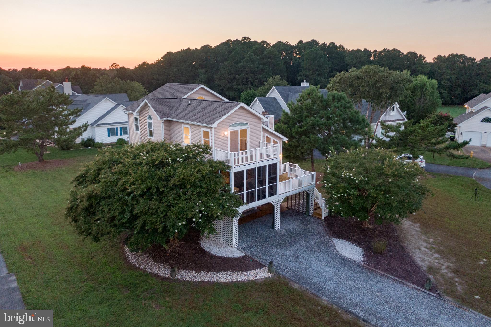 10 Duck Walk Bethany Beach, DE 19930 - Photo 4 of 62
