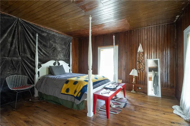 $295,000 | 24921 Highway 97, Hancock, NY 13783