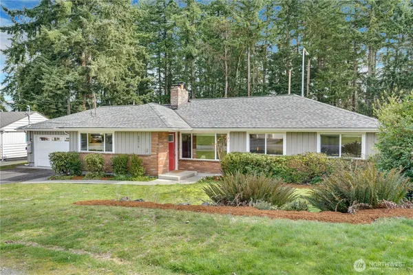 $815,000 | 20018 Meridian Place North, Shoreline, WA 98133