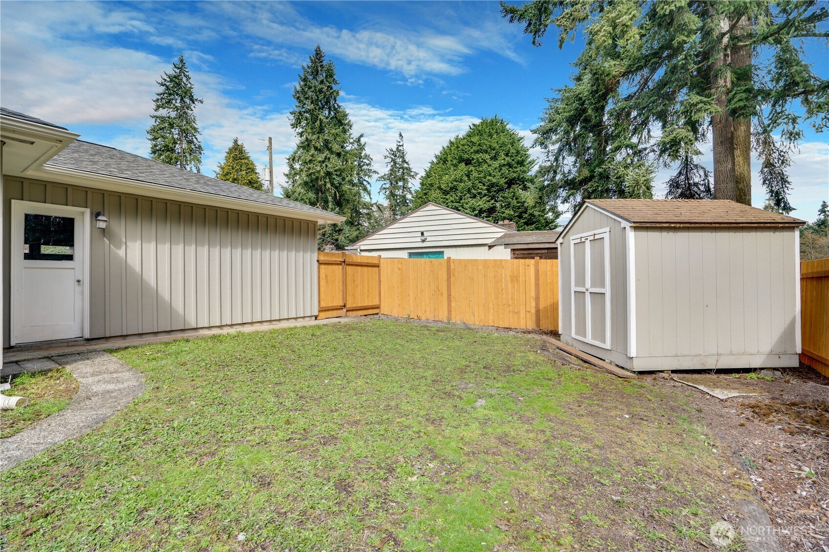 20018 Meridian Place North Shoreline, WA 98133 - Photo 31 of 37 a view of a backyard of the house