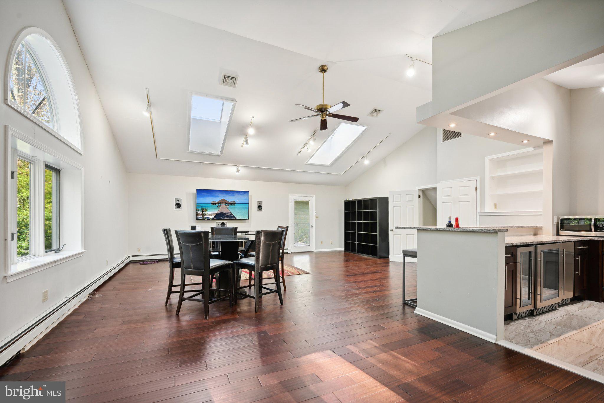 641 Pugh Road Wayne, PA 19087 - Photo 9 of 53