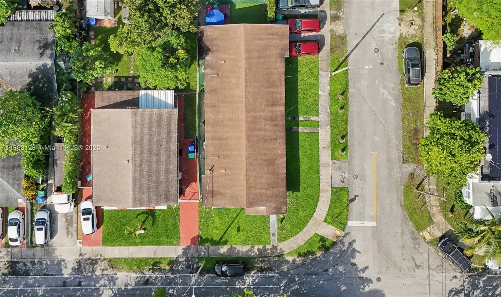 3300 Southwest 9th Terrace Miami, FL 33135 - Photo 4 of 25