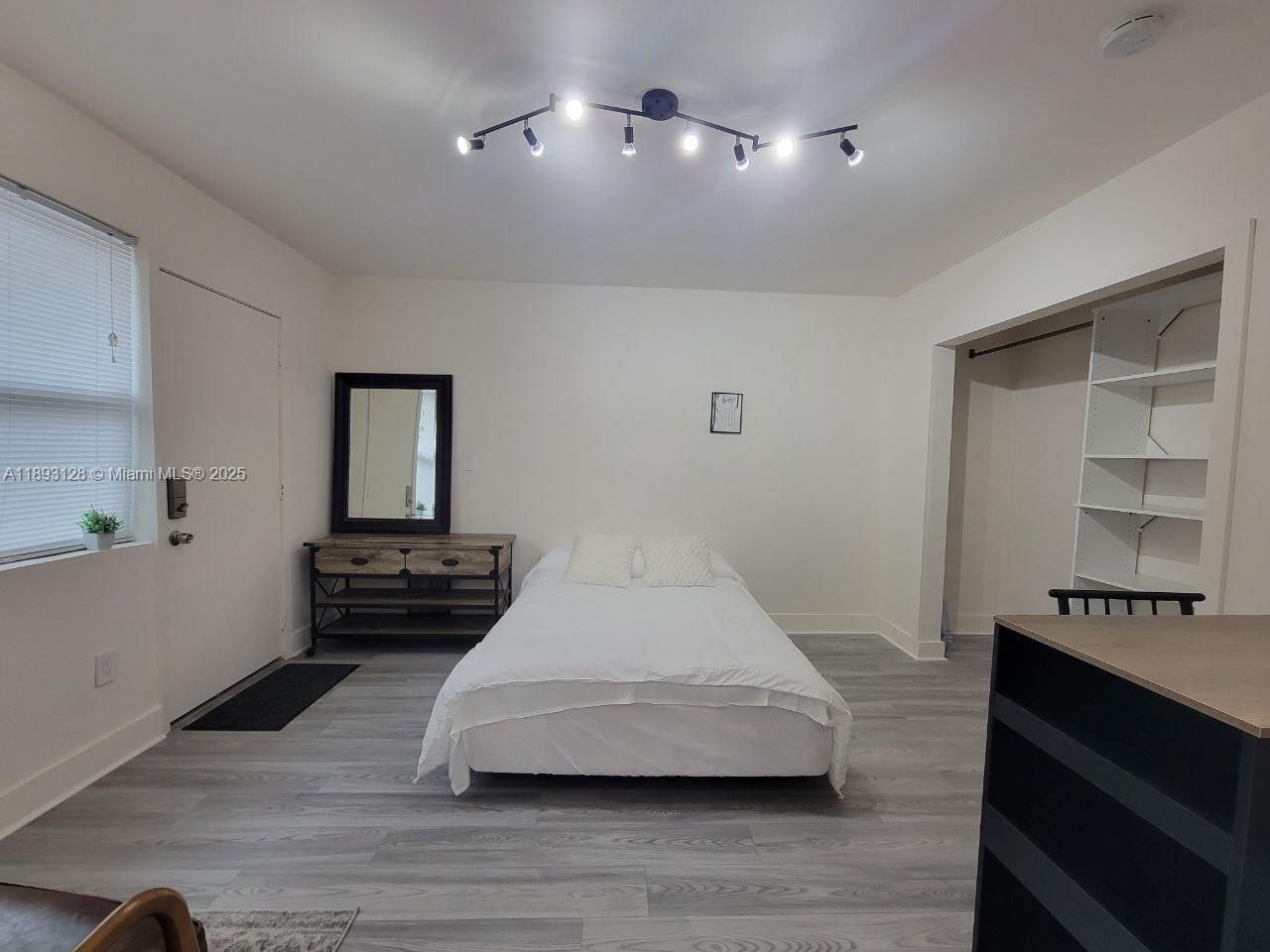 3300 Southwest 9th Terrace Miami, FL 33135 - Photo 9 of 25