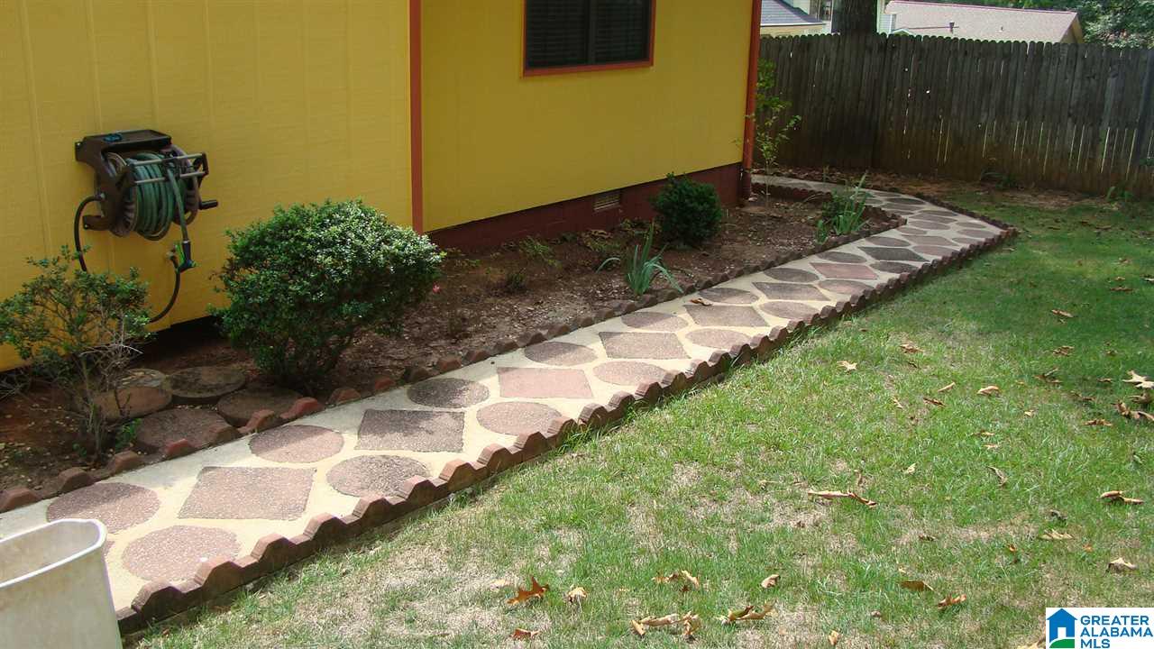 4408 Mayfair Road Anniston, AL 36207 - Photo 13 of 31 Gallery Image 13