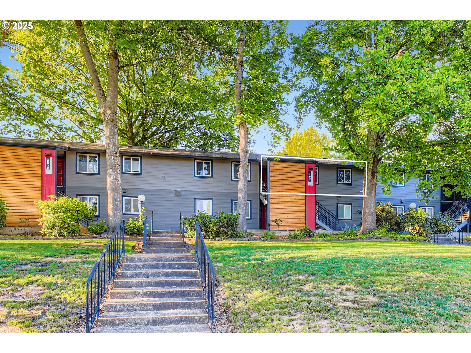 12632 Northwest Barnes Road, Unit 7 Portland, OR 97229 - Photo 1 of 18 Gallery Image 1