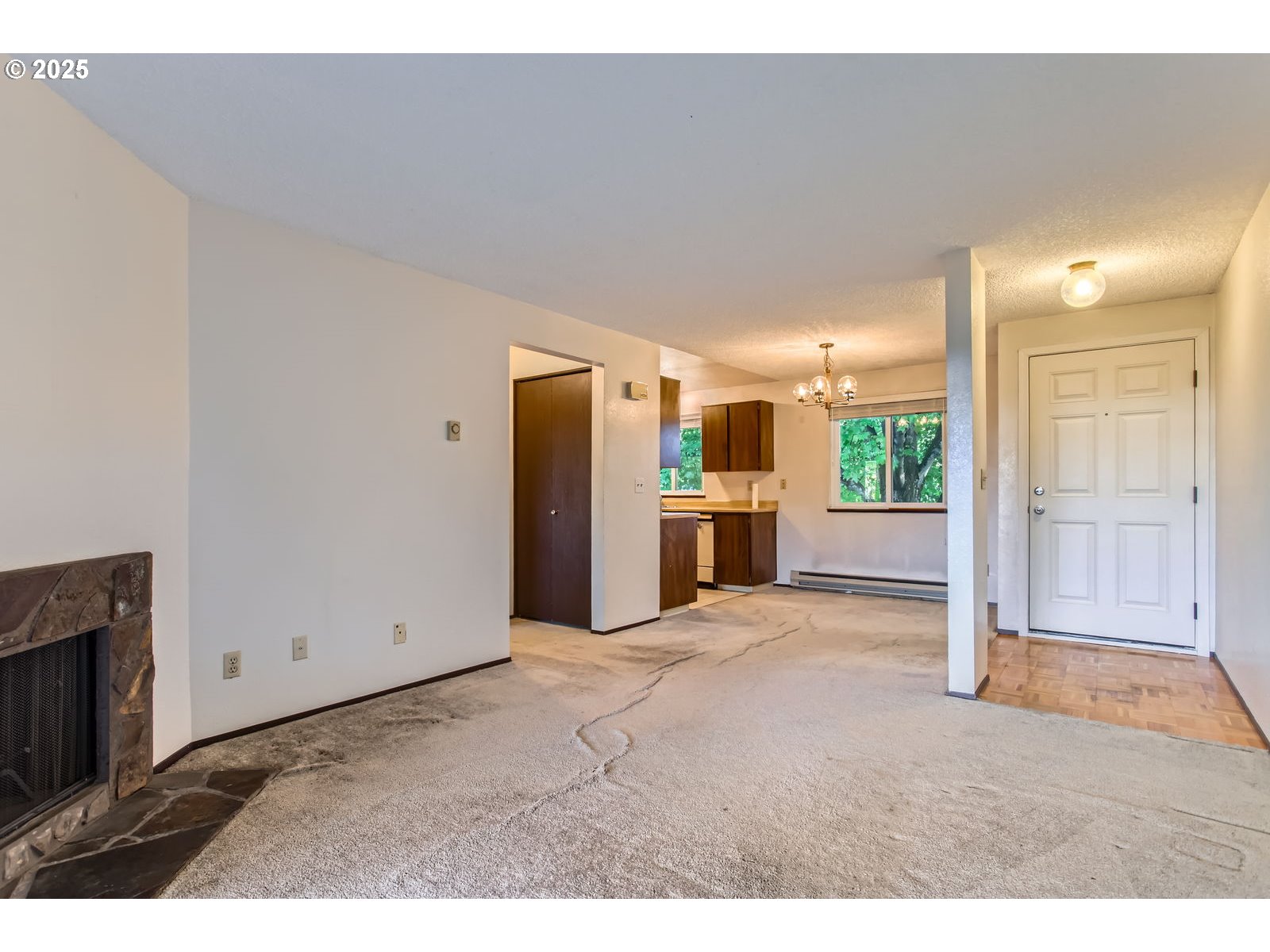 12632 Northwest Barnes Road, Unit 7 Portland, OR 97229 - Photo 6 of 18 Gallery Image 6