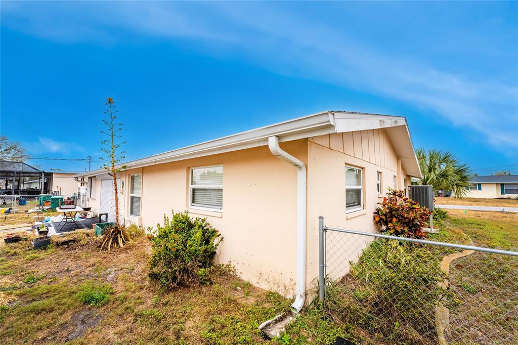 257 Reading Street Northwest Port Charlotte, FL 33952 - Photo 37 of 42