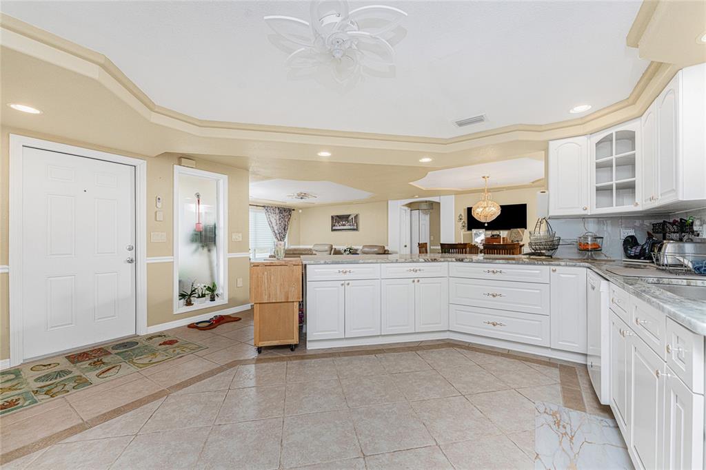 257 Reading Street Northwest Port Charlotte, FL 33952 - Photo 4 of 42