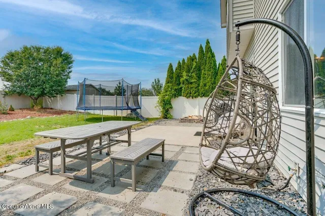 $574,000 | 1424 West Tualatin Drive, Post Falls, ID 83854