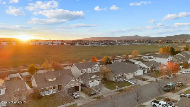 $574,000 | 1424 West Tualatin Drive, Post Falls, ID 83854