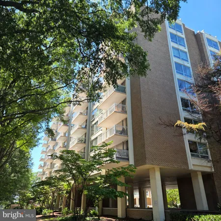 $1,500 | 1435 4th Street Southwest, Unit B617, Washington, DC 20024