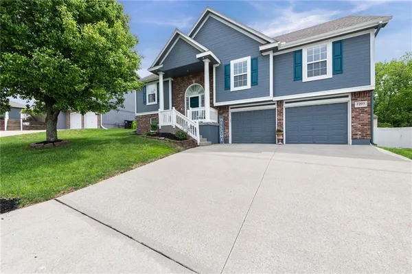 $330,000 | 7205 East 165th Street, Belton, MO 64012
